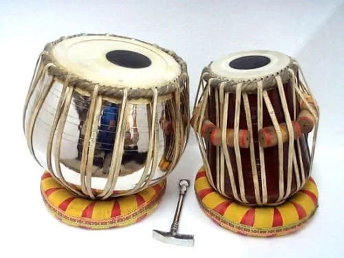 Vista 3 de SHREYAS Student Tabla Drum Set, color bayan, mejor Dayan con, martillo, cojines y bolsa NICKLE SILVER