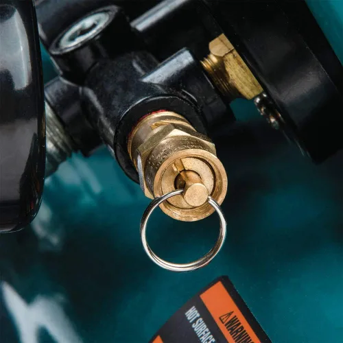 Vista 9 de Makita MAC100QK1 Quiet Series 1/2 HP, 1 galón compacto, sin aceite, compresor de aire eléctrico y kit combinado de clavadora Brad calibre 18