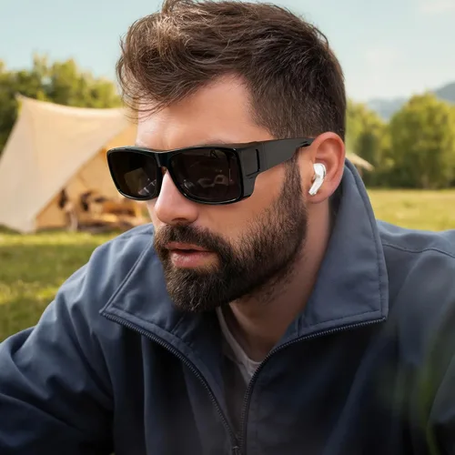 Vista 2 de CAXMAN Gafas de sol que se ajustan sobre gafas polarizadas envolventes con protectores laterales para una protección completa