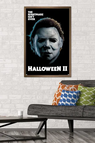 Vista 2 de Trends International Halloween II - Póster de pared de pesadilla, 34 pulgadas de largo x 22.4 pulgadas, versión enmarcada en bronce Versión