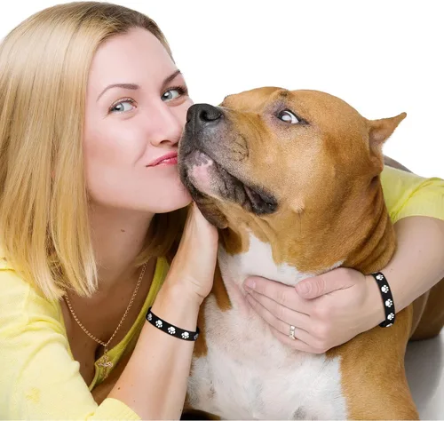 Vista 5 de 48 pulseras de goma con estampado de patas, pulseras elásticas de silicona multicolor para suministros de fiesta de cumpleaños, color negro, blanco