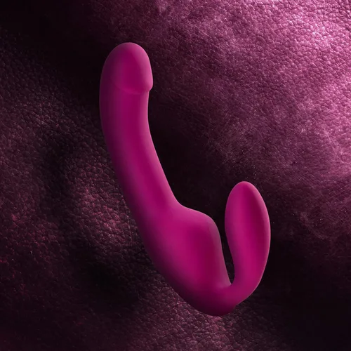 Vista 7 de Blush Temptasia Estella - Consolador vibrador curvado de silicona de 9.5 pulgadas, doble extremo sin tirantes, recargable, impermeable, profundo Rosa