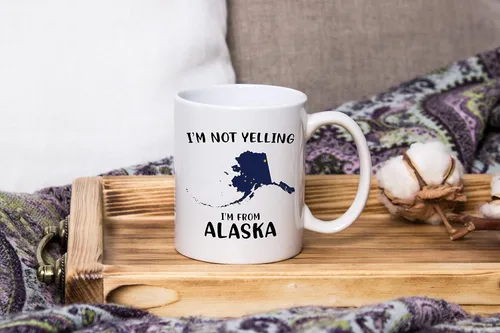 Vista 4 de Funny Alaska Pride Coffee Mugs, I'm Not Yelling I'm From Alaska Mug, Gift Idea for Alaska Men and Women Featuring the State Map and Flag, Proud