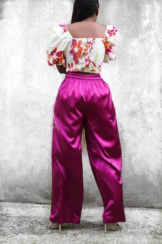 Vista 4 de The Drop Pantalón de satén de pierna ancha orquídea para mujer por tenickab