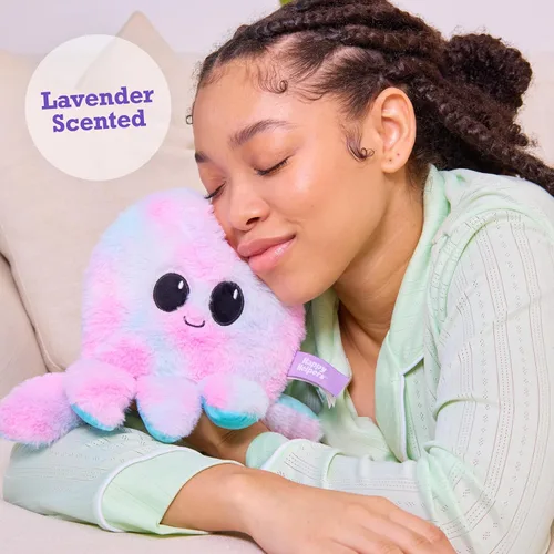 Vista 3 de Happy Helpers Pultopus de Relatable, almohadilla térmica para microondas para calambres menstruales, peluches de peluche, grandes ideas de regalo