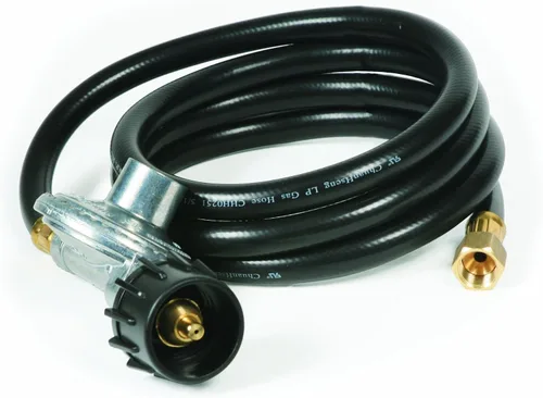Vista 15 de Camco Low Pressure Gas Regulator Rated at 70,000 BTUs Per Hour Includes 8-Foot Hose Great for Camping, RVing, Grilling, and More (57704)