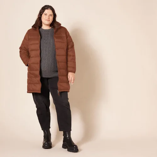 Vista 6 de Tienda Essentials - Abrigo acolchado, ligero y resistente al agua con capucha para mujer, disponible en talla extragrande