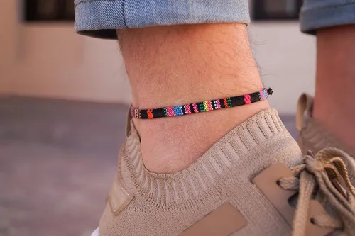 Vista 55 de Made by Nami Surfer Anklet for Men and Women Waterproof and Adjustable Surfer Ankle Bracelet String Ankle Bracelet Beach Accessory for Ethnic Hippie