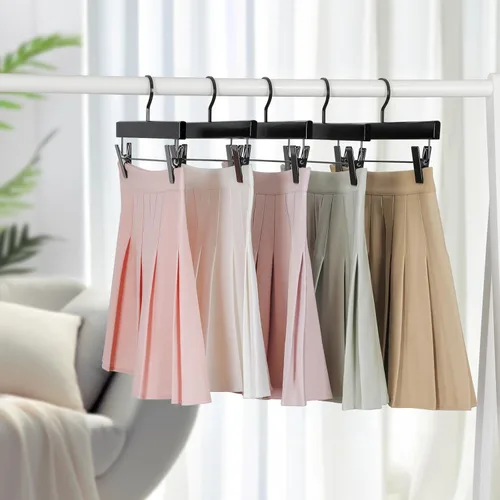 Vista 6 de TOPIA HANGER Perchas de madera negra para pantalones, perchas de falda de madera con clips, percha de lujo para jeans con gancho plano anti-óxido