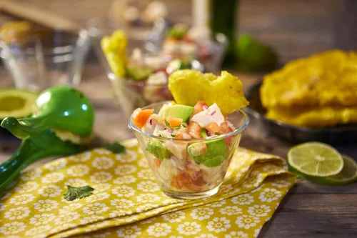 Vista 8 de IMUSA Exprimidor manual de limón o lima, exprimidor de cítricos para máxima extracción, verde