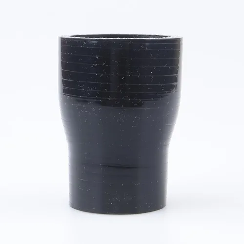Vista 32 de AC PERFORMANCE ID 4" a 3.75" (4.016 in a 3.740 in) Reductor recto, longitud 4" (100mm), 4 capas reforzadas, manguera universal de silicona pura Negro