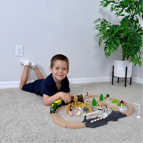 Vista 2 de Juego de rieles de tren de madera para niños pequeños de 3 a 5 años – 54 piezas, juego de juguetes de ferrocarril de granja, ideal para rellenar