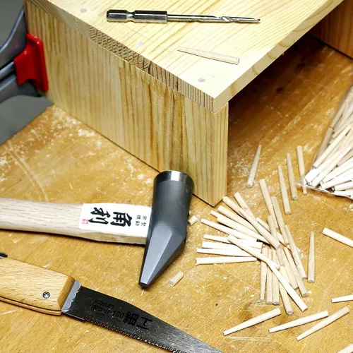 Vista 6 de KAKURI Martillo pequeño de 7 onzas, martillo carpintero japonés para carpintería y manualidades, acero al carbono japonés resistente, cabeza redonda