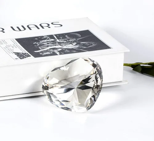 Vista 7 de Peso de papel de diamantes de cristal transparente con caja de regalo, 80 mm de forma de corazón, peso de papel de cristal de diamante real