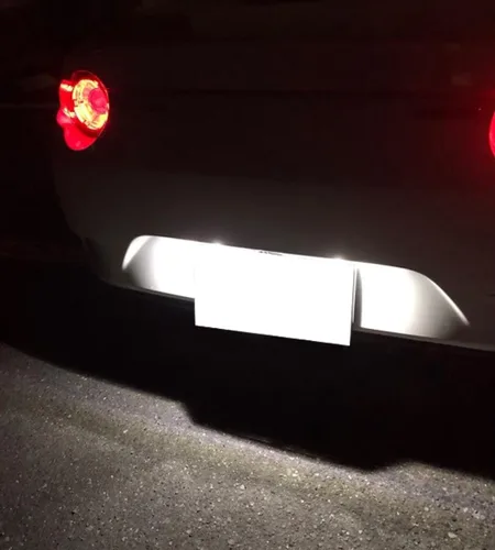 Vista 8 de iJDMTOY OEM-Fit 3W Full LED License Plate Light Assembly Compatible With 2016-up Mazda MX-5 Miata Roadster, Powered by 18-SMD Xenon White LED Diodes