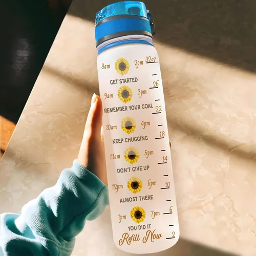 Vista 47 de Hyturtle Botella de agua motivacional personalizada para amantes de los erizos de 32 onzas, 1 litro, fácil de distraer con erizos, botella de agua