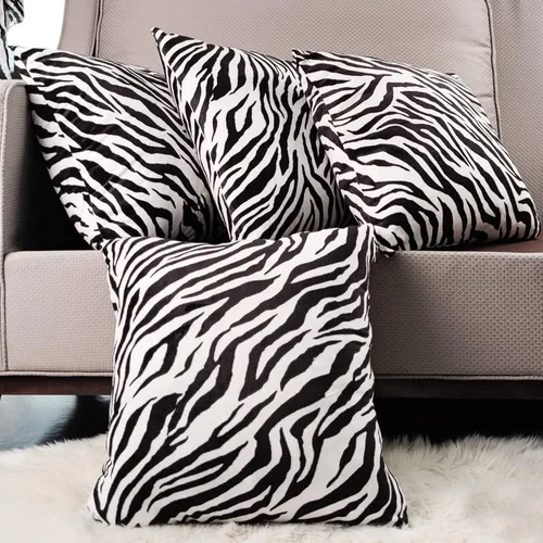 Vista 8 de MERRYLIFE Juego de 4 fundas de almohada cuadradas decorativas de terciopelo suave de color liso, fundas de cojín de 18 x 18 pulgadas para sofá