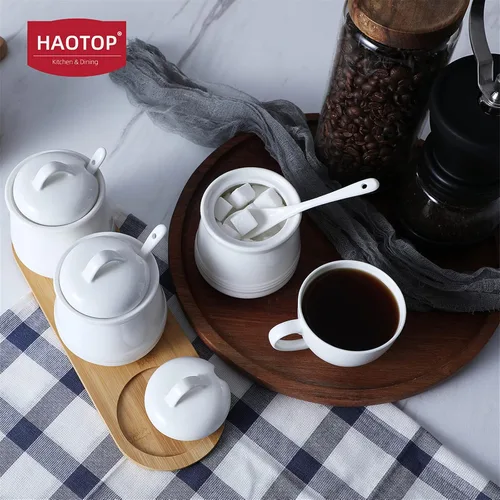 Vista 6 de HAOTOP Juego de 3 tarros de porcelana para condimentos con bandeja, 12 onzas, color blanco