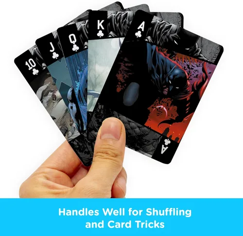 Vista 4 de Aquarius DC Comics Batman - Baraja de cartas con temática de Batman para tus juegos de cartas favoritos, mercancía y coleccionables con licencia