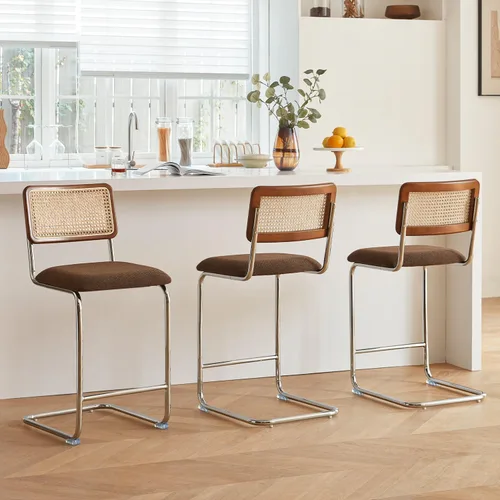 Vista 11 de GrandNoor Juego de 2 taburetes de ratán natural de altura de mostrador con respaldo de madera maciza, taburetes de bar Cesca modernos de mediados