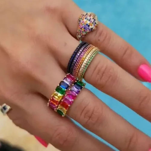 Vista 3 de Caiyao Anillo de boda cuadrado con circonita cúbica pavimentada de esmeralda verde, chapado en oro, joyería de baguette, rectángulo, corte