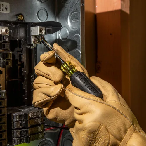 Vista 3 de Klein Tools 65160 Juego de herramientas, hecho en EE. UU., juego de tuercas métricas tamaños 5, 5.5, 6, 7, 8, 9 y 10 mm, ejes huecos cromados de 3