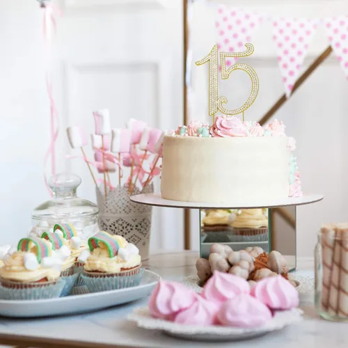 Vista 9 de Decoración para pastel 30 con strass de cristales premium. Monograma de número treinta, para cumpleaños o aniversario número 30