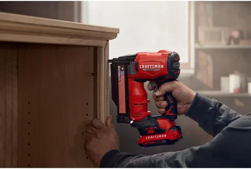 Vista 6 de CRAFTSMAN Kit de clavadora de pines V20, calibre 23, inalámbrico, batería y cargador incluidos (CMCN623C1)
