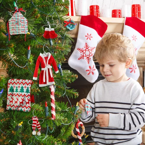 Vista 4 de Bencailor Juego de ropa de elfo de Navidad, incluye bata de baño, saco de dormir, delantal, hamaca, zapatos, bufanda para decoración de fiesta