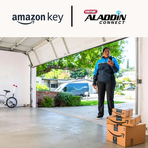 Vista 18 de Genie Chain Glide Connect Essentials - Abridor inteligente de puerta de garaje, abridor de cadena fiable con iluminación LED, compatible con Alexa