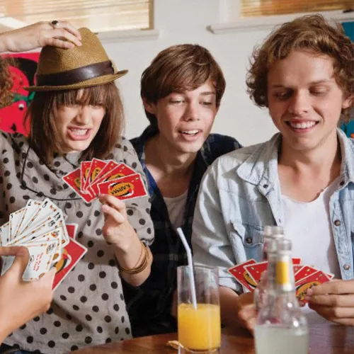 Vista 28 de Card Game for Kids and Adults, Travel and Family Game Night Favorite