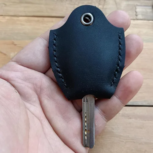 Vista 5 de Funda de cuero hecha a mano para llave de coche para llave rota Funda para llave de coche para hombres y mujeres (Negro)