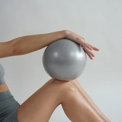 Vista 8 de Pilates Pro Power Pack – Esenciales de entrenamiento – Pesas de mano de 2.2 libras, pesas de tobillo/muñeca de 2.2 libras, bandas de resistencia