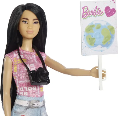 Vista 4 de Barbie Eco-Leadership Team 4 - Juego de muñecas de plástico reciclado (excepto la cabeza y el cabello), tela de ropa reciclada, accesorios, gran