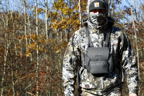 Vista 7 de Arnés bino con bolsa de telémetro y cubierta para lluvia, arnés binocular ligero, arnés ajustable, bolsas de chaleco, paquete de binocular portátil