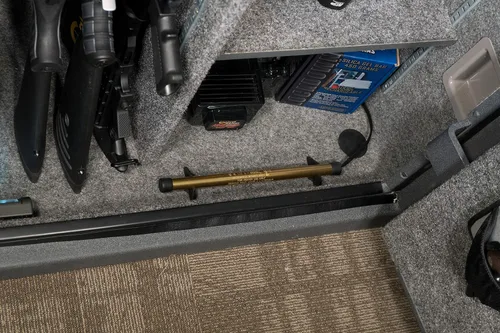 Vista 2 de LOCKDOWN GoldenRod - Varilla deshumidificadora con diseño de perfil bajo y fácil instalación y operación para control de humedad de bóveda