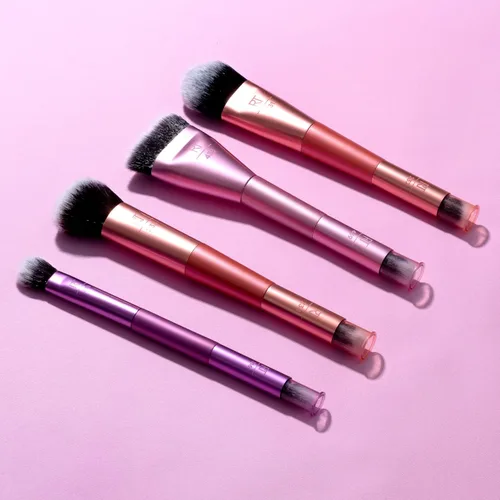 Vista 6 de Real Techniques Cover & Conceal - Brocha de maquillaje 2 en 1 de doble extremo, para una cobertura impecable de la base, suaviza y oculta, cubre