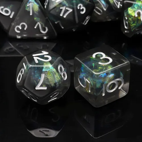 Vista 6 de Haxtec DND Conjunto de Dados 7 Piezas Conjunto de Dados de Resina Negro con Inclusión de Mylar Iridiscente Dados Poliédricos D&D