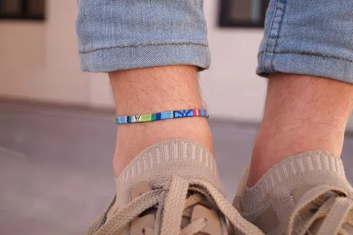 Vista 3 de Made by Nami Surfer Anklet for Men and Women Waterproof and Adjustable Surfer Ankle Bracelet String Ankle Bracelet Beach Accessory for Ethnic Hippie