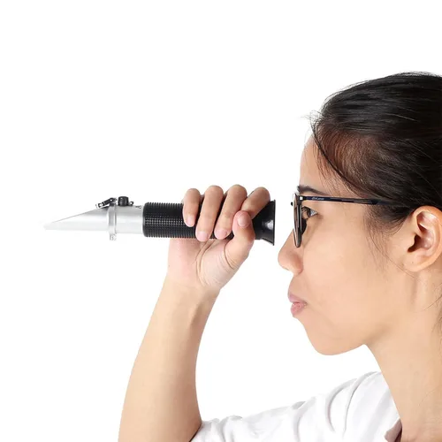 Vista 8 de Refractómetro de vino de mano, refractómetro profesional de prueba de alcohol 0-80% probador de vino, instrumento de medida para bebidas destiladas