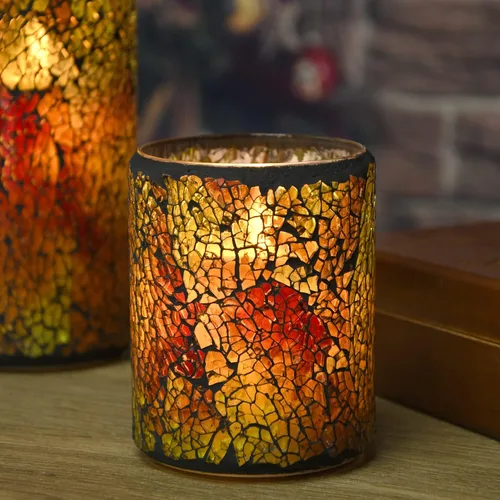 Vista 4 de TELOSMA Vela LED de mosaico sin llama, color rojo y amarillo con patrón de vidrio agrietado, vela de pilar – centros de mesa, cama, chimenea