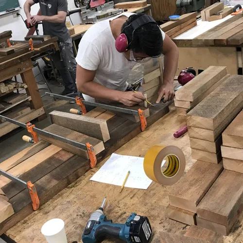 Vista 4 de LLPT Cinta de doble cara para plantilla de carpintería y CNC extraíble sin residuos 1.378 in x 108 pies (WT259)
