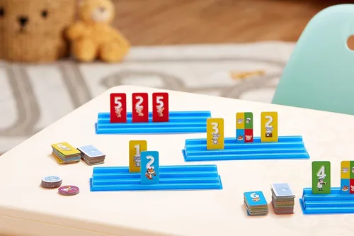 Vista 6 de Schmidt Spiele 51439 MyRummy Kids, Bring Me with Game in a Metal Tin, Colourful