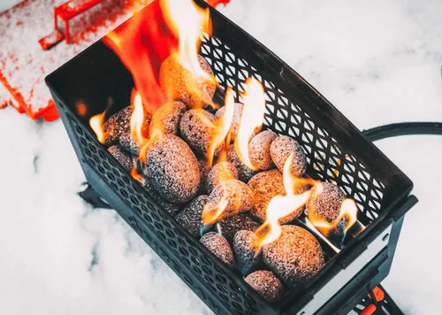 Vista 2 de Ignik FireCan Piedras de Fuego para Fogata de Propano Piedras de Lava para Hoguera