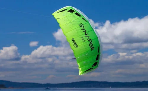 Vista 4 de Prism Kite Technology Synapse Cometa de parafoil de doble línea: una cometa de nivel de entrada ideal para niños y adultos para kiting de doble línea