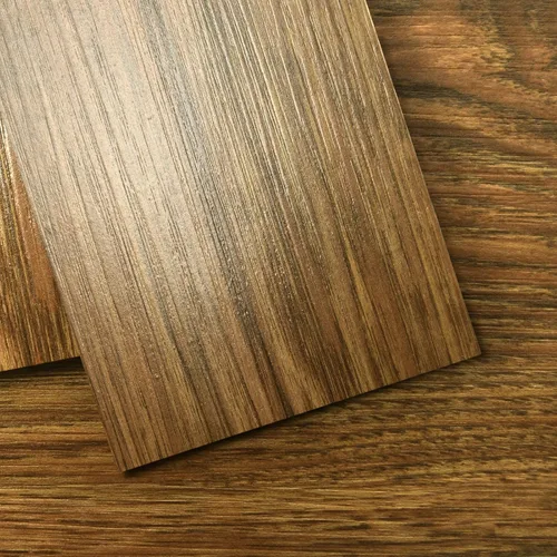 Vista 12 de Art3d Paquete de 36 Baldosas de Suelo de Tablones de Vinilo de 54 Pies Cuadrados para Despegar y Pegar con Aspecto de Madera, Pegatinas de Baldosas