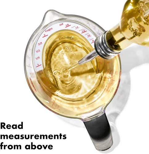 Vista 2 de OXO Good Grips - Taza medidora en ángulo de 1 taza