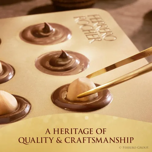 Vista 10 de Ferrero Rocher - Caja de regalo gourmet de chocolate con leche con avellana, 16 unidades envueltas individualmente, 7 onzas