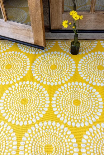 Vista 2 de Fab Habitat Alfombra para exteriores, impermeable, resistente a la decoloración, sin arrugas, plástico reciclado de alta calidad, medallón floral