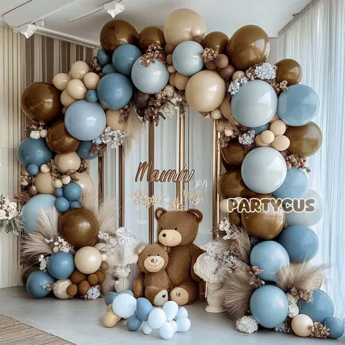 Vista 2 de Kit de arco de globos de látex de doble relleno pastel azul bebé, marrón oscuro, marrón, café, arena blanca y arena, guirnalda de globos